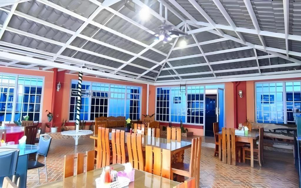 Nyc Manhattan Suites Baguio City Exterior foto